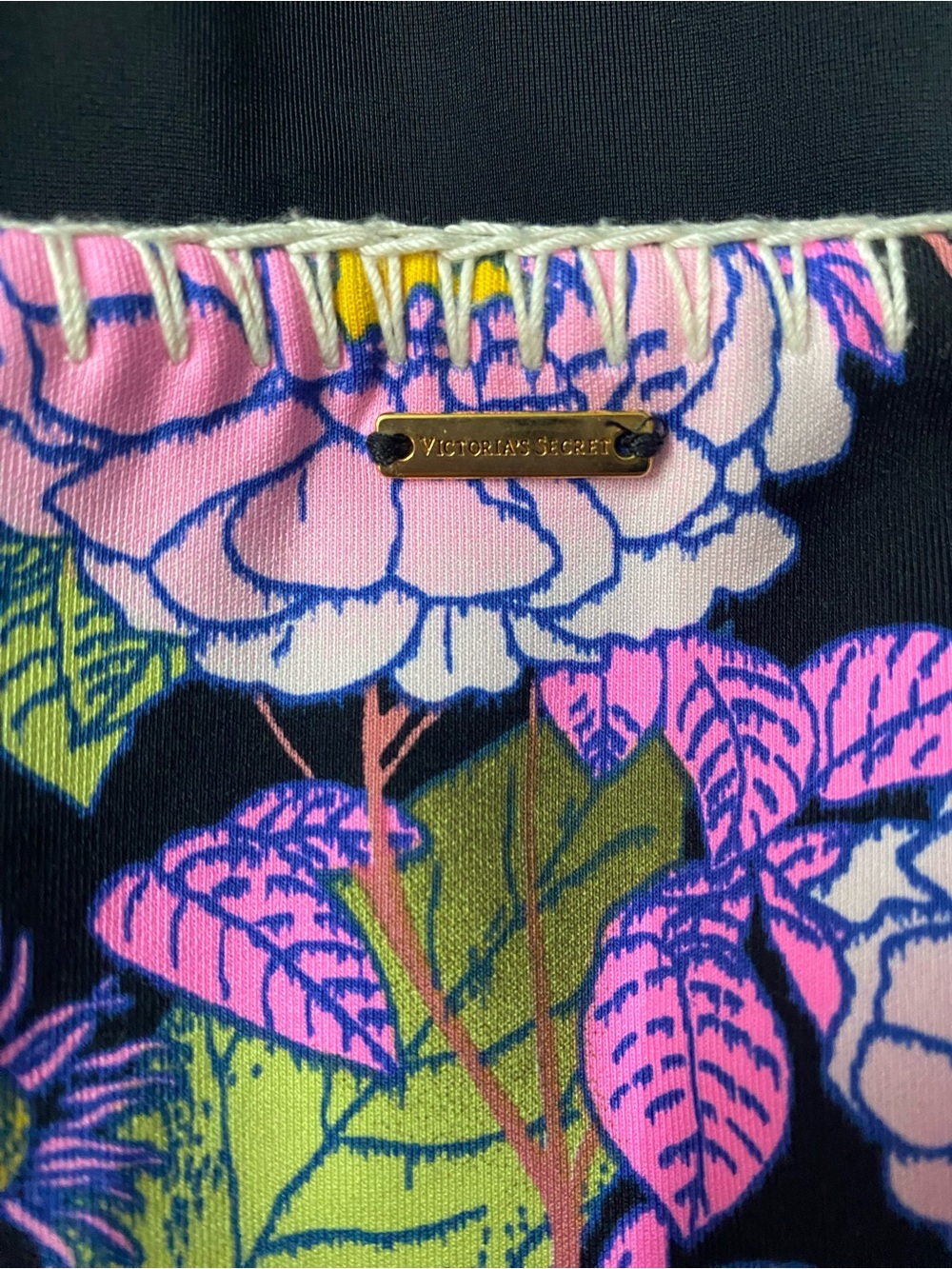 Victoria's Secret Tropical Floral Crochet Monokini Size Large Boho Festival - Picture 8 of 12